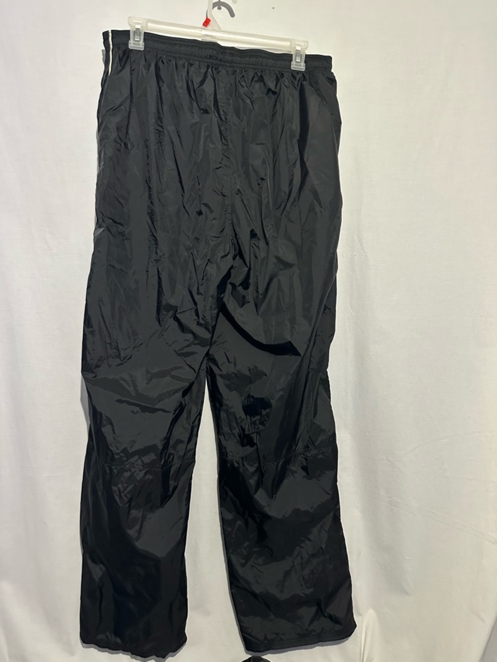 Wilson Black Athletic Pants with White Mesh Lining – Size XXL - Picture 2 of 3
